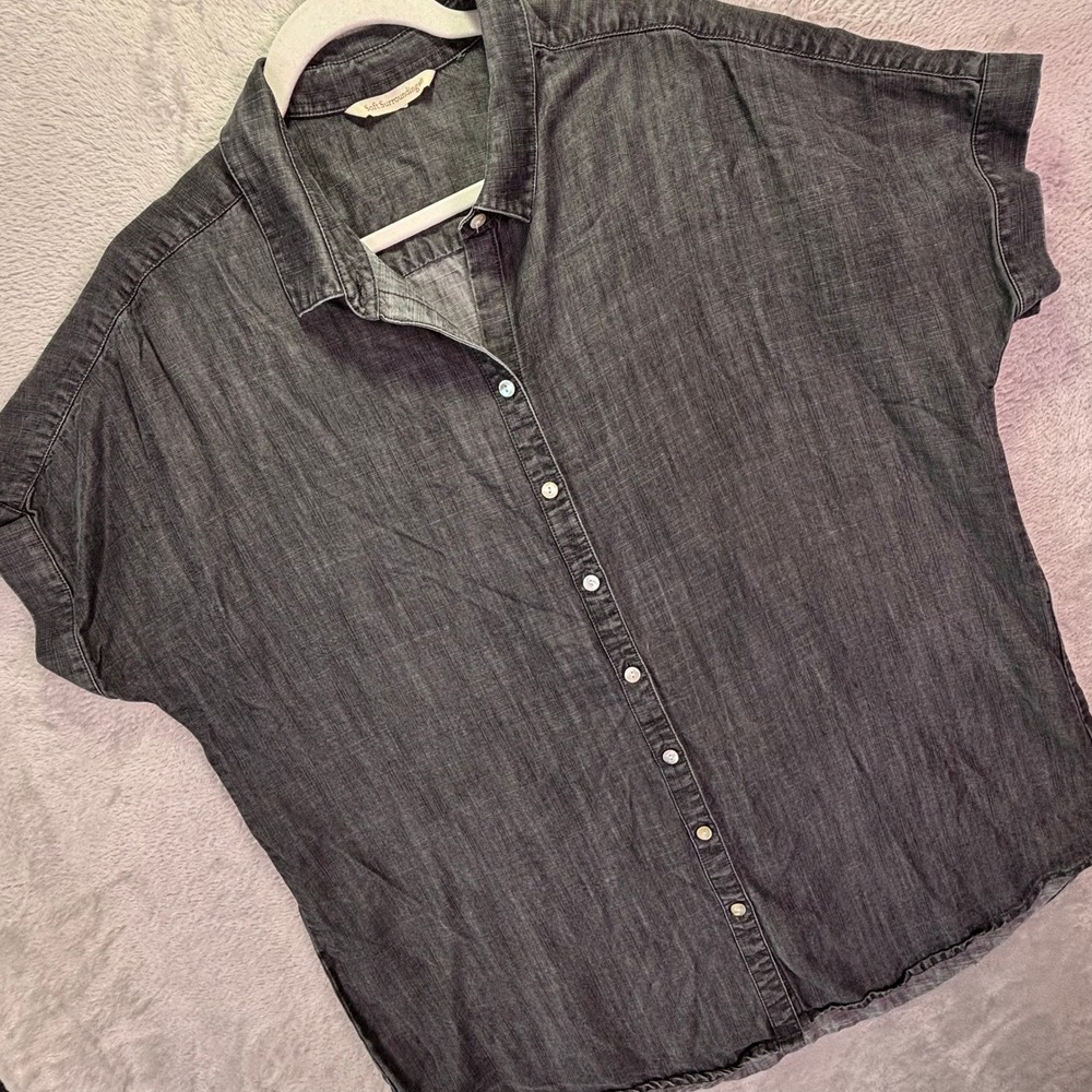 Soft Surroundings Women Je Veux Tencel Chambray Shirt M Gray Tencel Short Sleeve